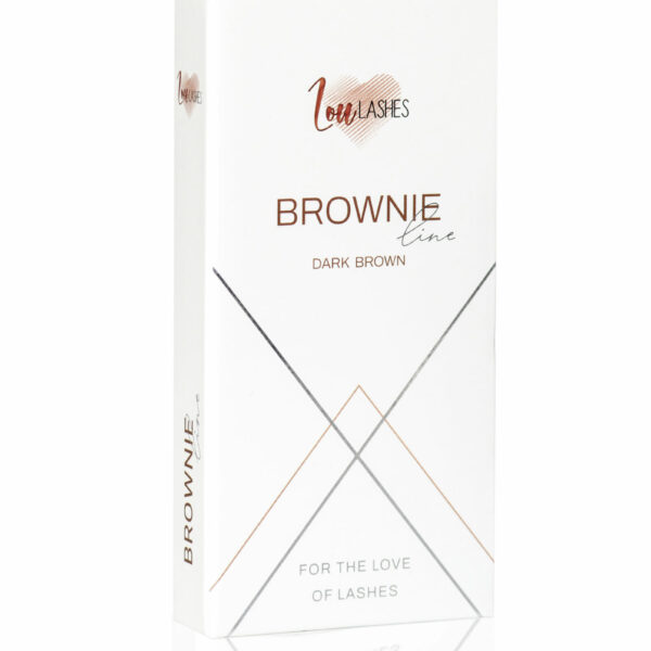 Brązowe rzęsy Brownie Line & Caramel Line w papierowych, ekologicznych kasetkach. Jasnobrązowe i ciemnobrązowe rzęsy o miękkiej i delikatnej strukturze, gęsto tkane z cienkim paskiem kleju.